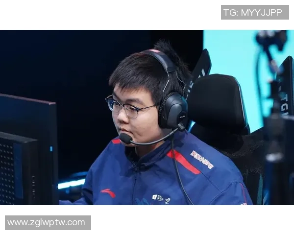 Bin上单强势崛起带领战队重返巅峰书写英雄联盟新传奇