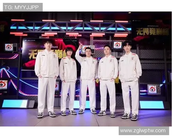 BLG与100T激战正酣 谁能在全球总决赛中笑到最后