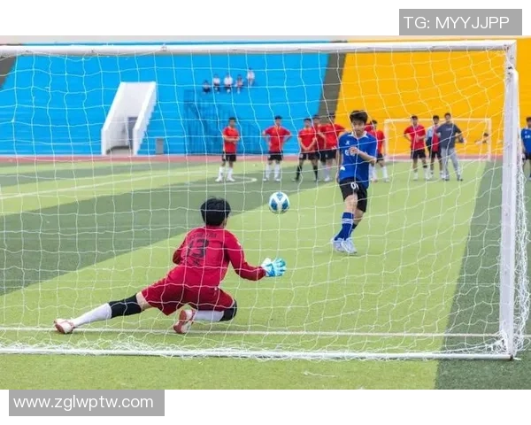 激情燃动绿茵赛场展现拼搏精神凝聚团队力量共创辉煌时刻 激情燃动绿茵赛场展现拼搏精神凝聚团队力量共创辉煌时刻