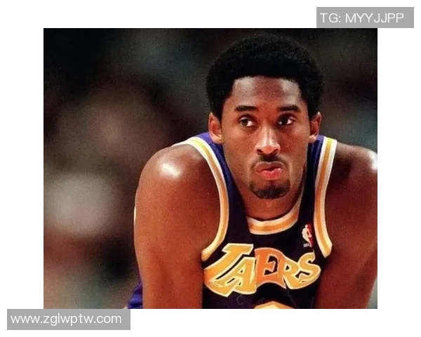 篮球巨星领袖风采展现,探秘他们的成长历程与赛场传奇