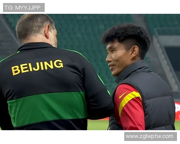 郑智率领团队再创辉煌展现中国足球精神与永不言败的奋斗力量